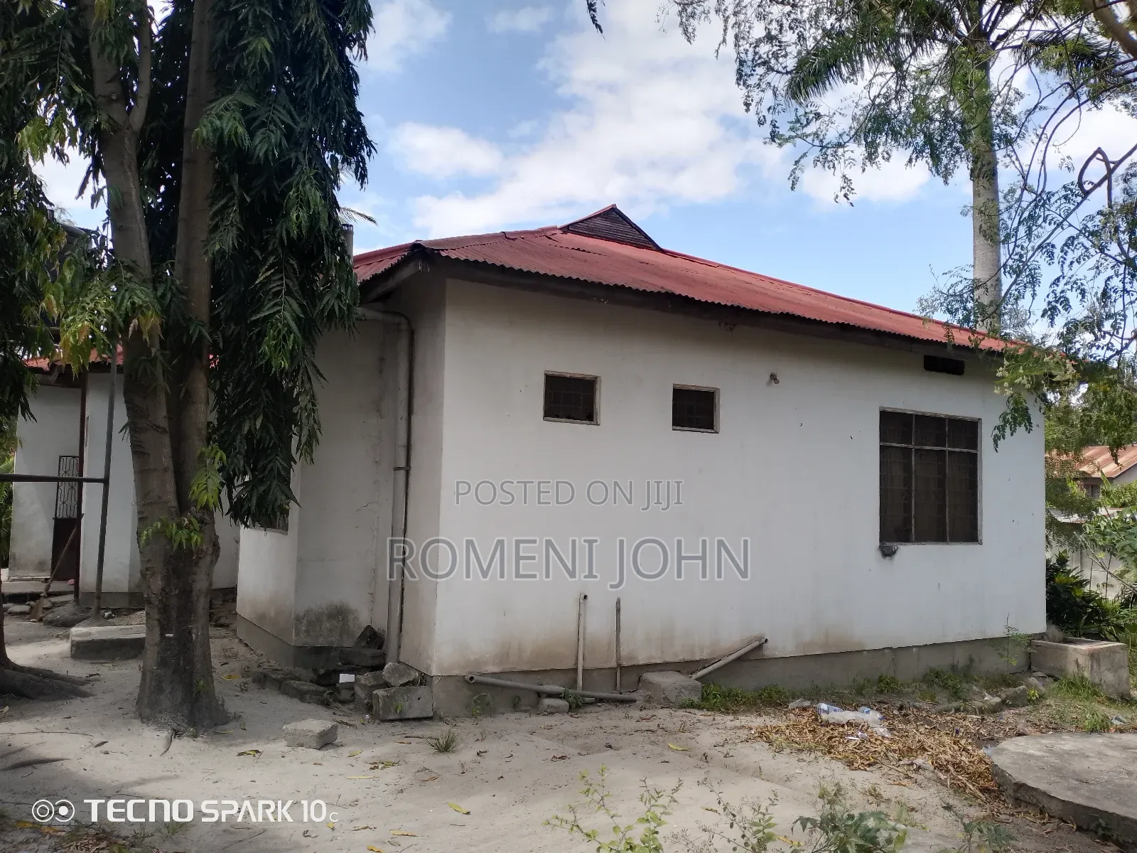4bdrm House in Tanzania Daresalaam, Ilala for sale