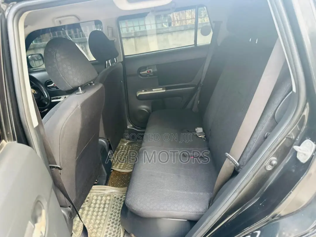 Toyota Corolla Rumion 2008 Black