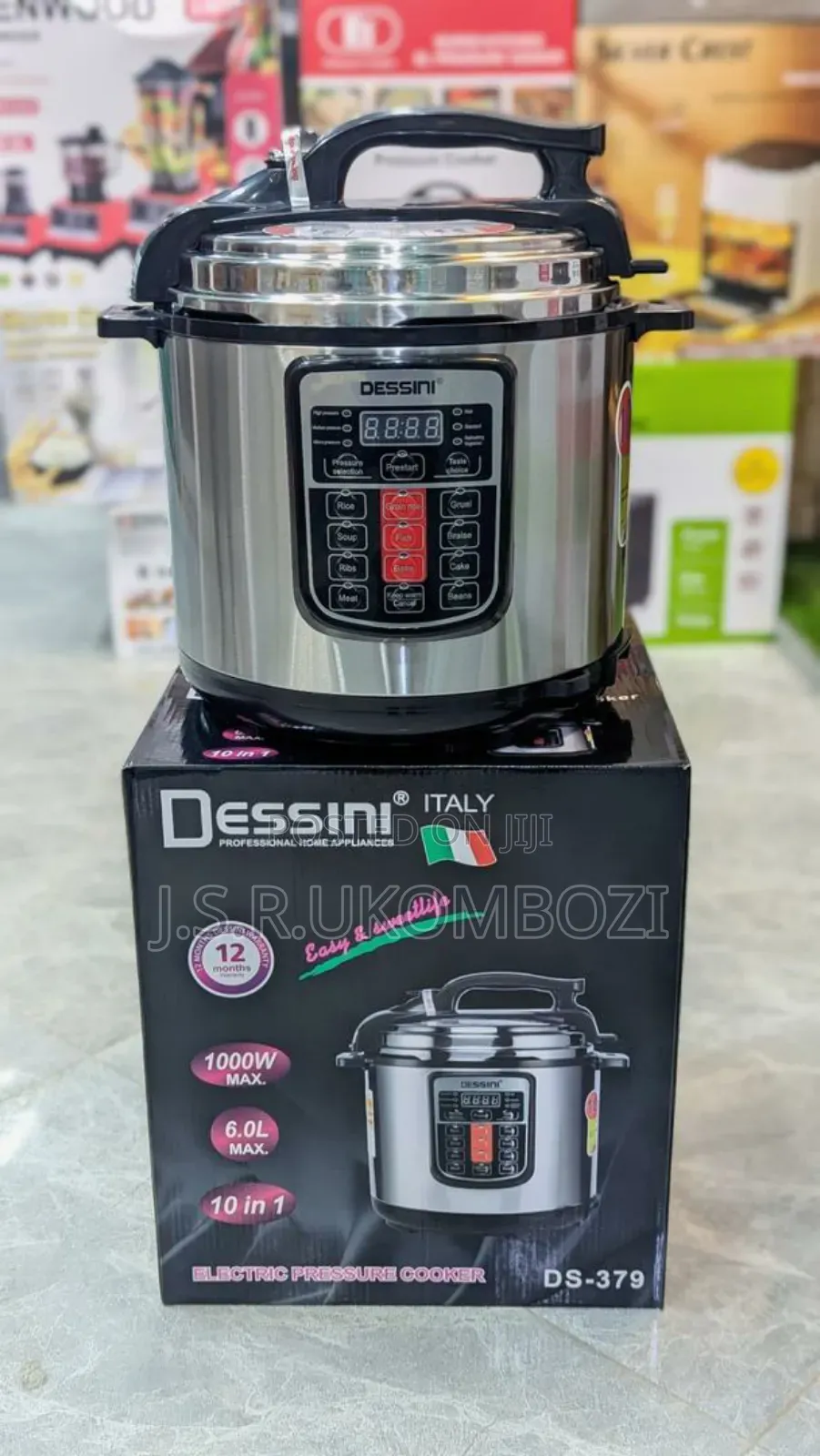 *Pressure Cooker Capacity 6l