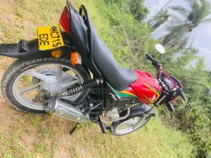 Honda 2024 Red