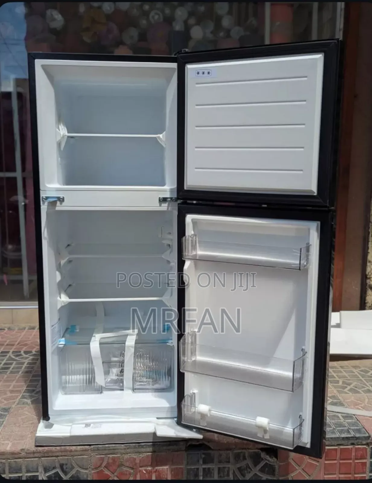 *Midea 128l Fridge*