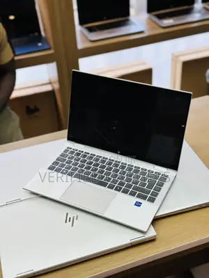 Laptop HP EliteBook 1040 G8 32GB Intel Core I7 SSD 1T
