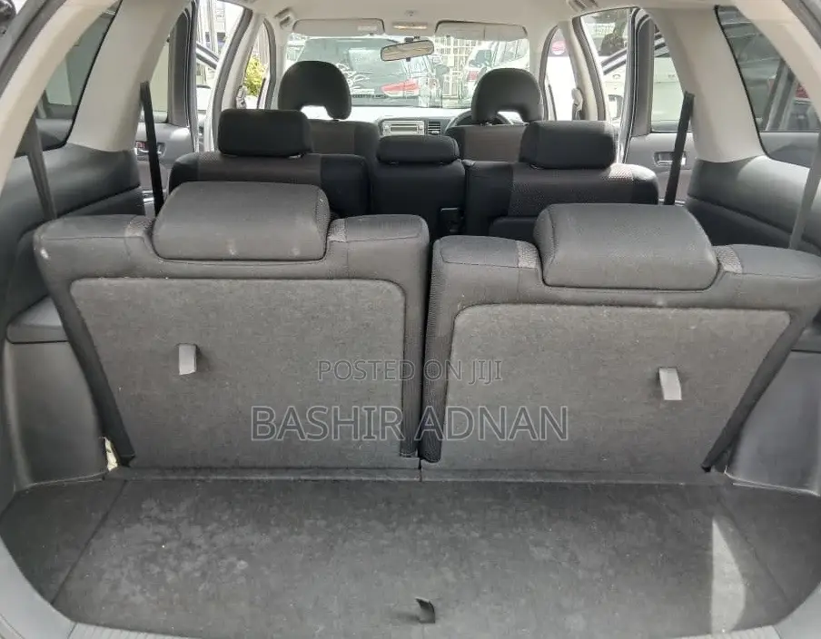 Toyota Wish 2007 Silver