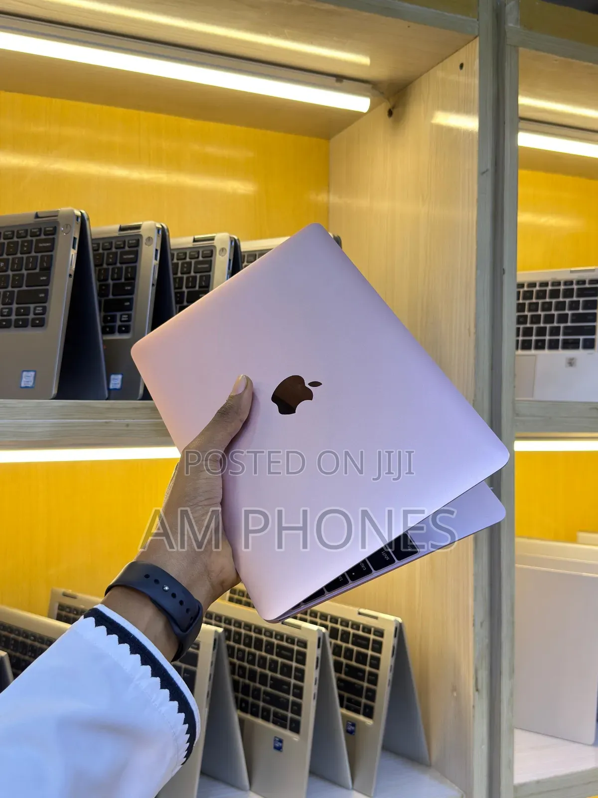 Laptop Apple MacBook 2016 8GB Intel Core M3 SSD 256GB