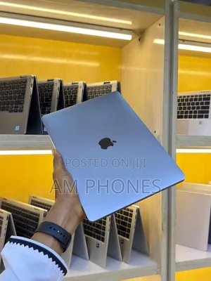 Laptop Apple MacBook Pro 2019 16GB Intel Core I5 SSD 512GB