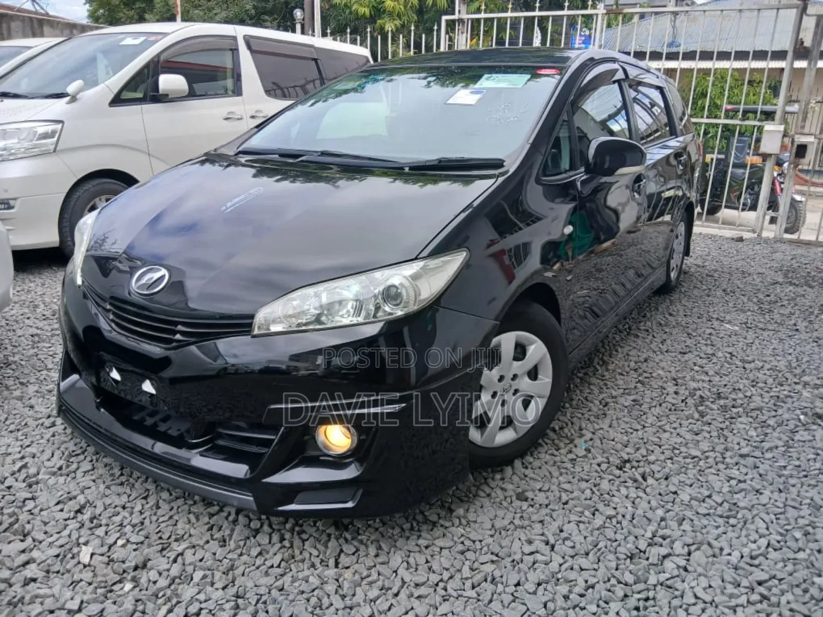 Toyota Wish 2010 Black