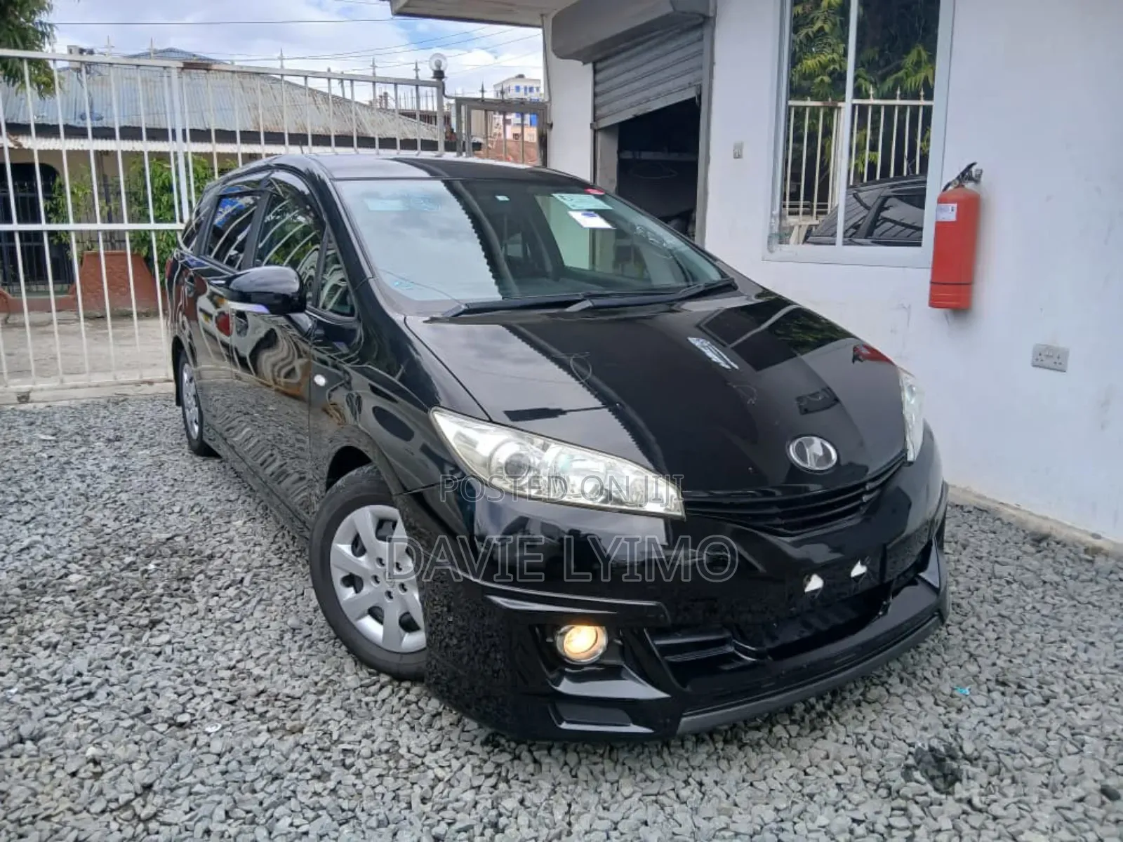 Toyota Wish 2010 Black