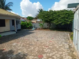 3bdrm House in Mchakama, Mbezi Beach for sale