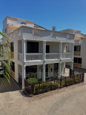 Furnished 5bdrm Villa in Masaki for rent