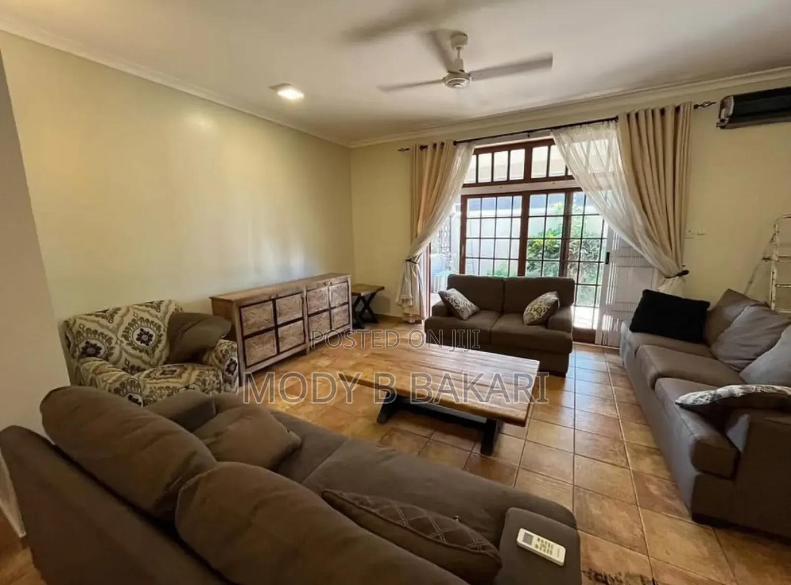 Furnished 4bdrm Villa in Oyster Bay for rent