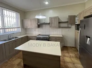Furnished 4bdrm Villa in Oyster Bay for rent