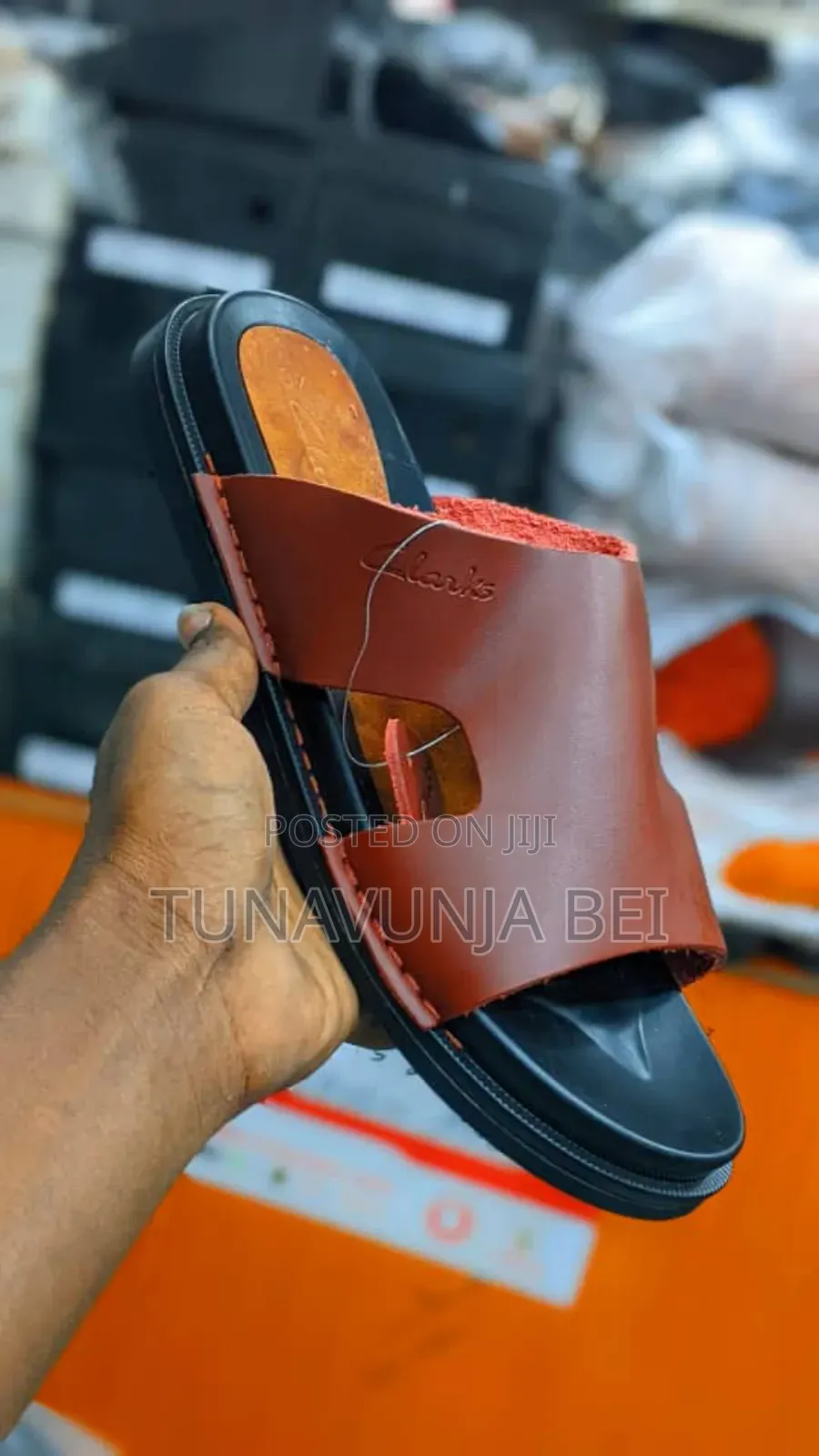 Cracks Sandals / Quality Classic