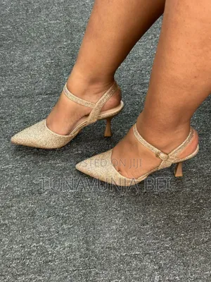 Silver Heels / Ladies