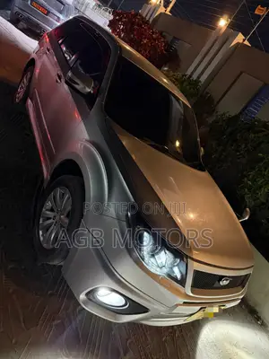 Subaru Forester 2011 Silver