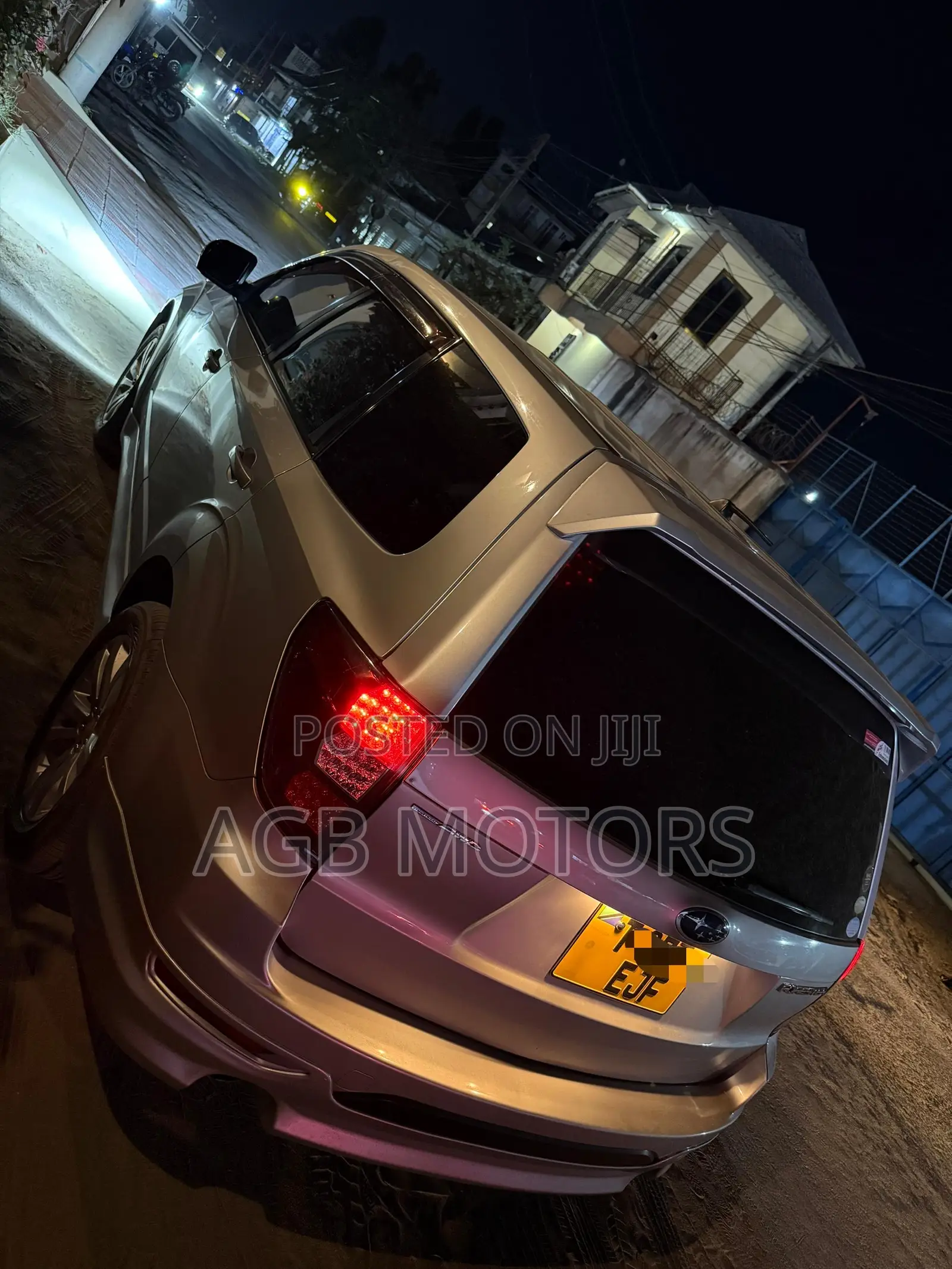 Subaru Forester 2011 Silver