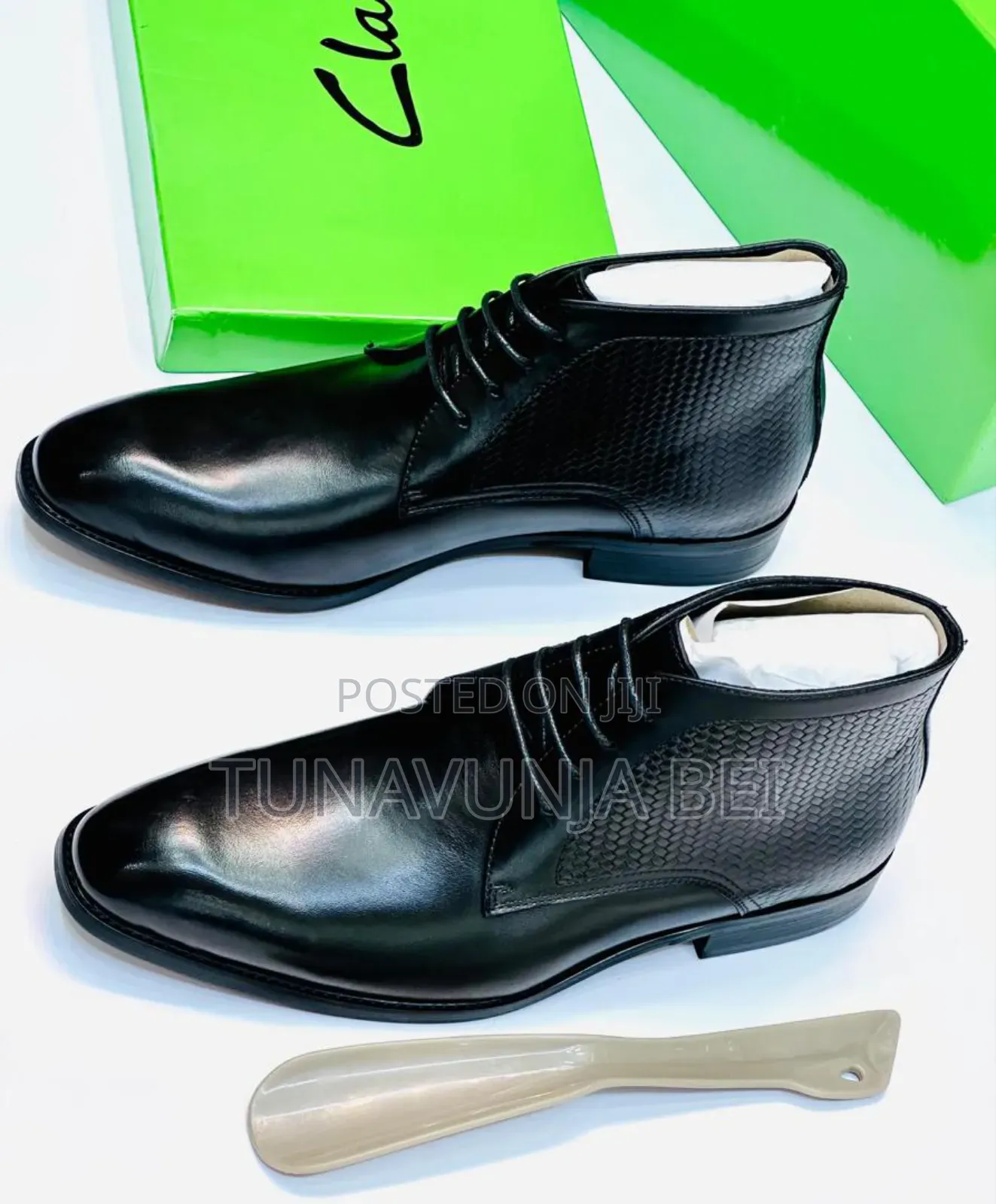 Clarks Shoes Boots  / Black 