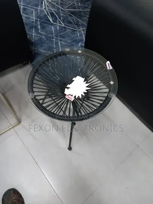 Coffee Table/ Sided Round Table