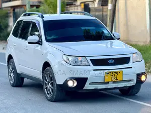 Subaru Forester 2009 White