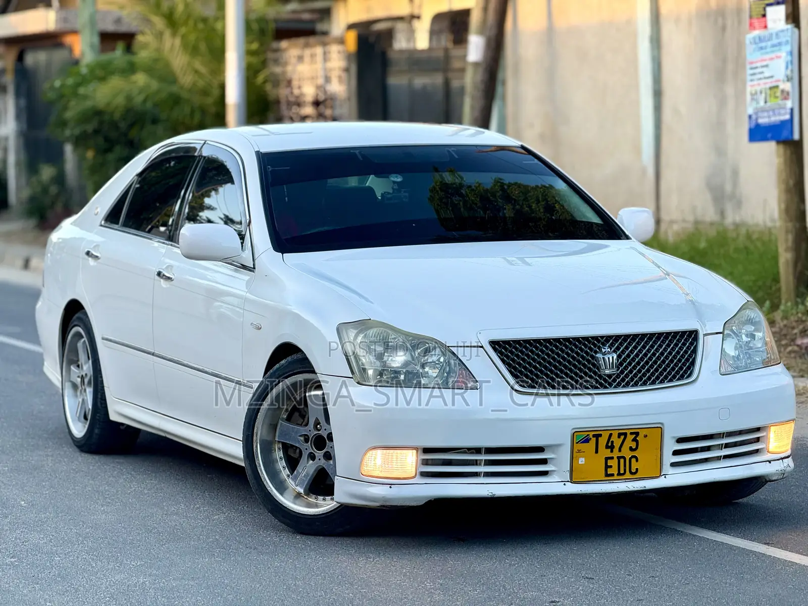 Toyota Crown 2005 White