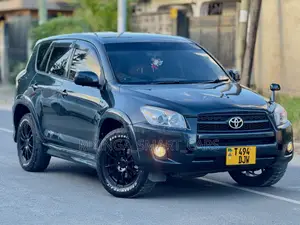 Toyota RAV4 2005 Green