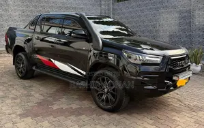 Toyota Hilux Revo Double Cab Deisel 2.8 RWD 2022 Black