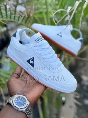 Men's Sneakers Le Con Sport Material Leather Color White