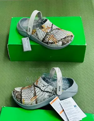 Unisex Crocs Material Rubber Color Combat