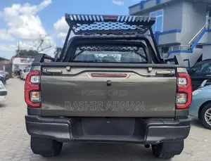 Toyota Hilux Revo Double Cab Deisel 2.8 RWD 2018 Gray