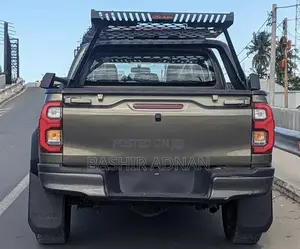 Toyota Hilux Revo Double Cab Deisel 2.8 RWD 2018 Gray