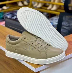 Men's Sneakers Clean Soft Material Leather
