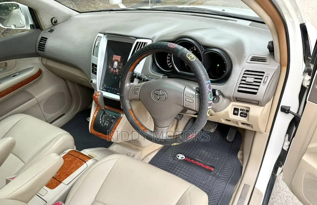 Toyota Harrier 2006 Pearl
