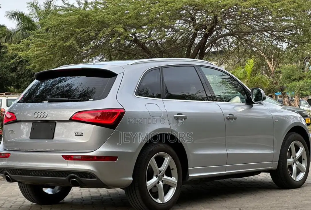 Audi Q5 2016 Silver