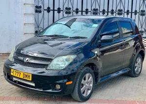 Toyota IST 2005 Black