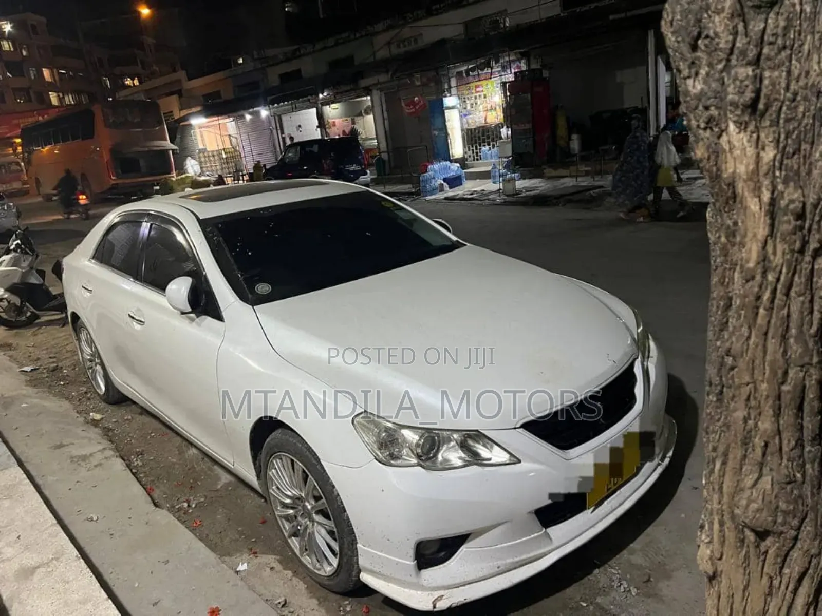 Toyota Mark X 2.5 AWD 2011 White