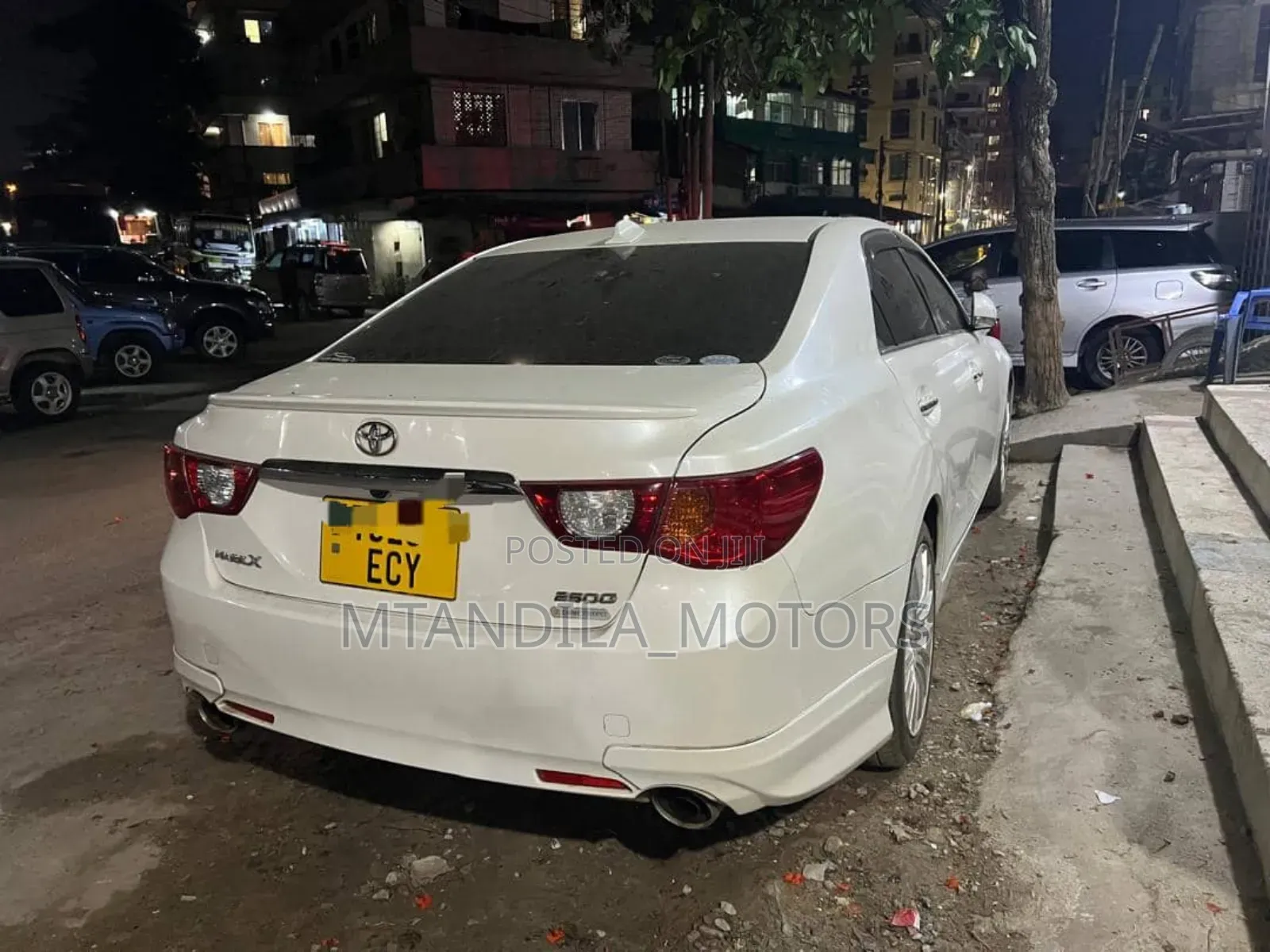 Toyota Mark X 2.5 AWD 2011 White