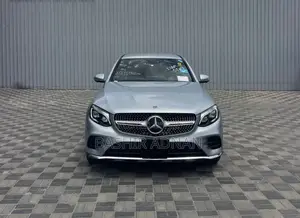 Mercedes-Benz GLC-Class 2018 Silver