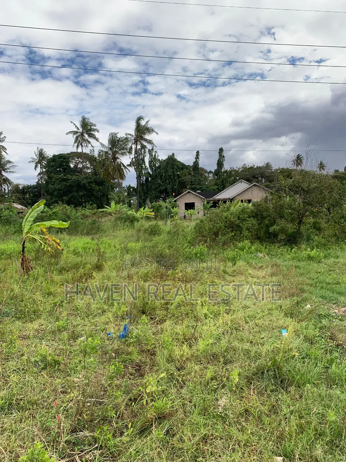 2.5acres Zinauzwa Salasala Iptl
