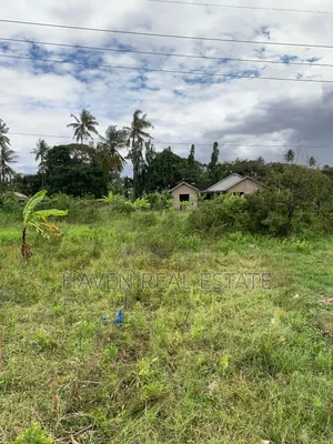 2.5acres Zinauzwa Salasala Iptl