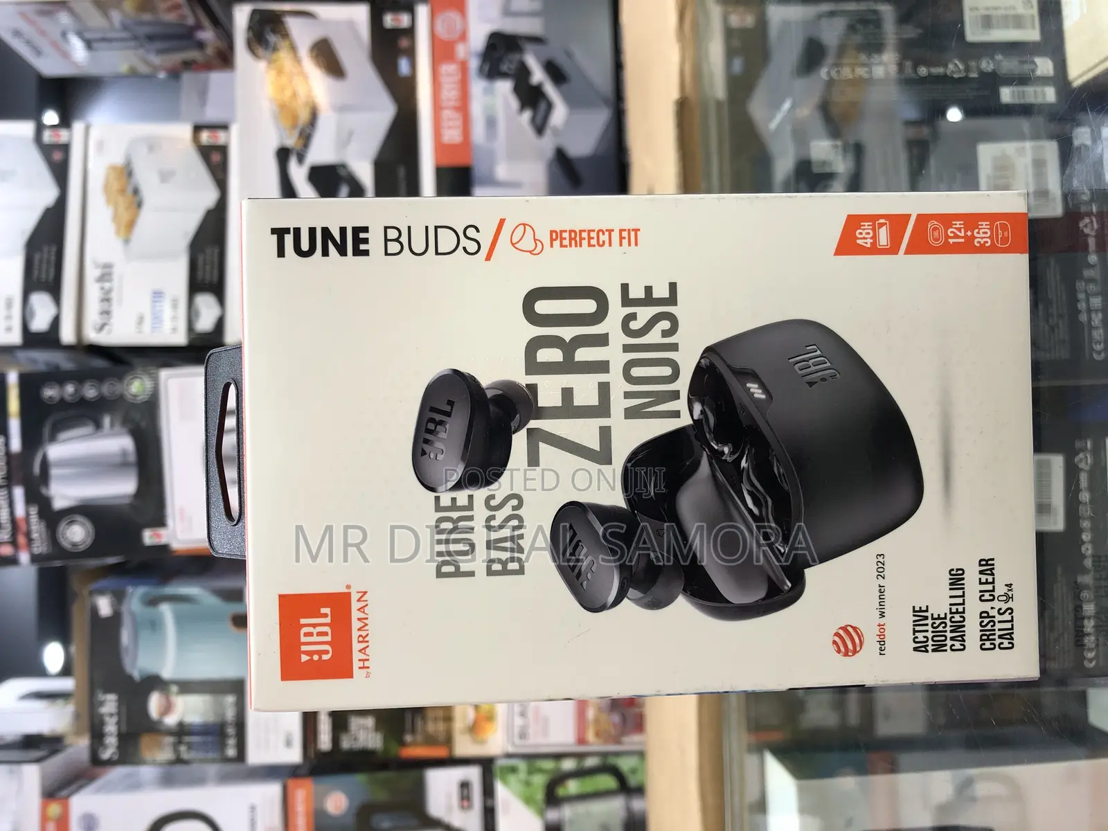 JBL Tune Buds