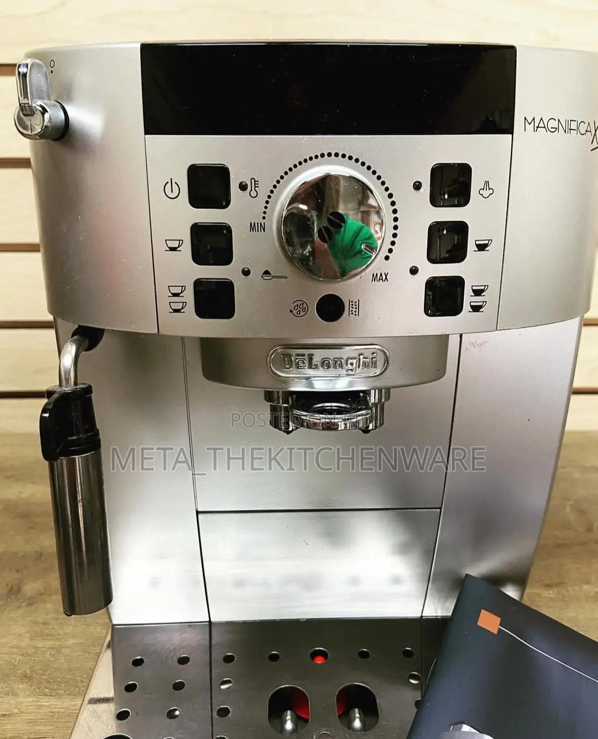 De'longhi Magnifica Xs Fully Automatic Espresso and Cappuccino Machine