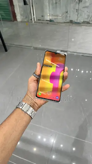 LG Velvet 128 GB White