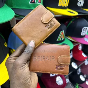 Walleti Za Ngozi
