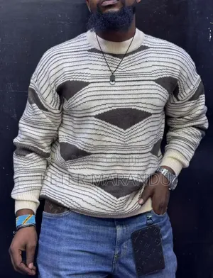 Sweater Free Size
