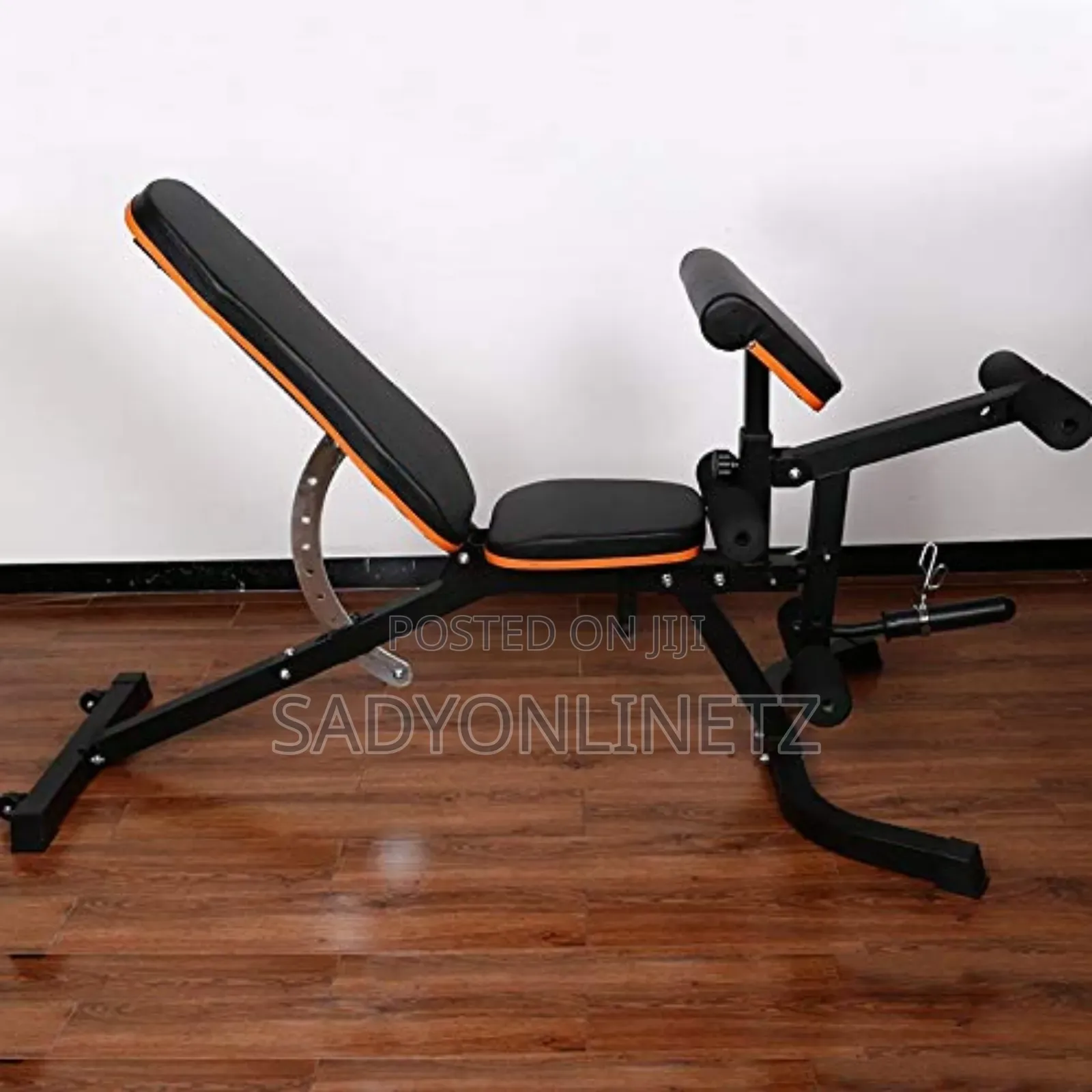 Adjustable Weight Bench