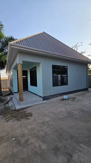 3bdrm House in Madale Flamingo, Goba for sale