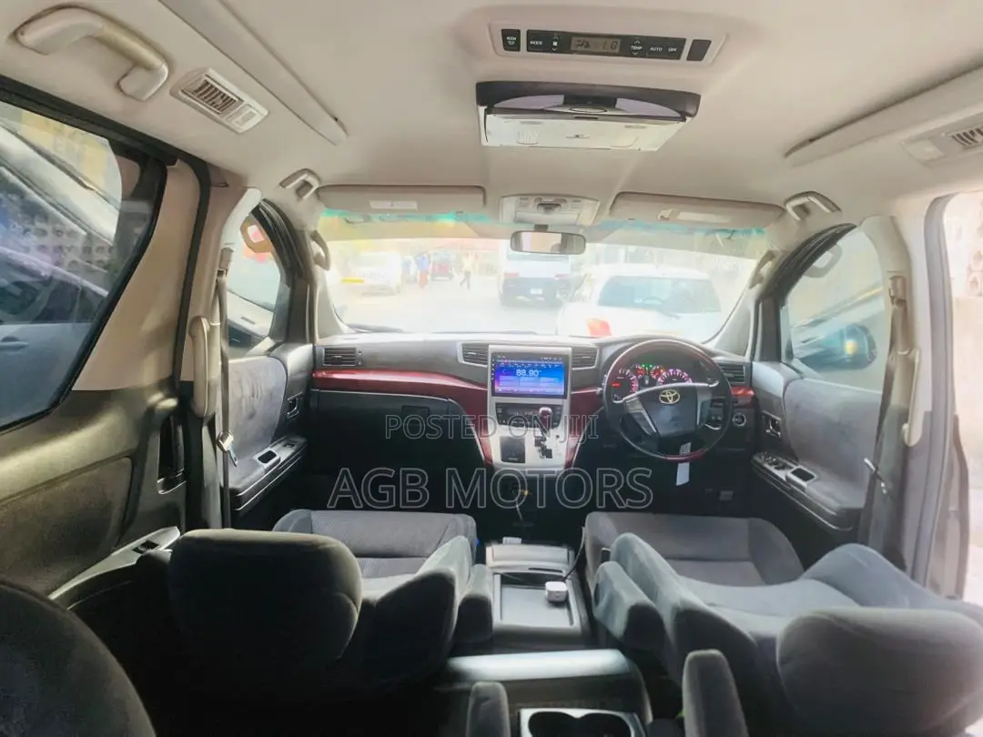 Toyota Vellfire 2009 Black
