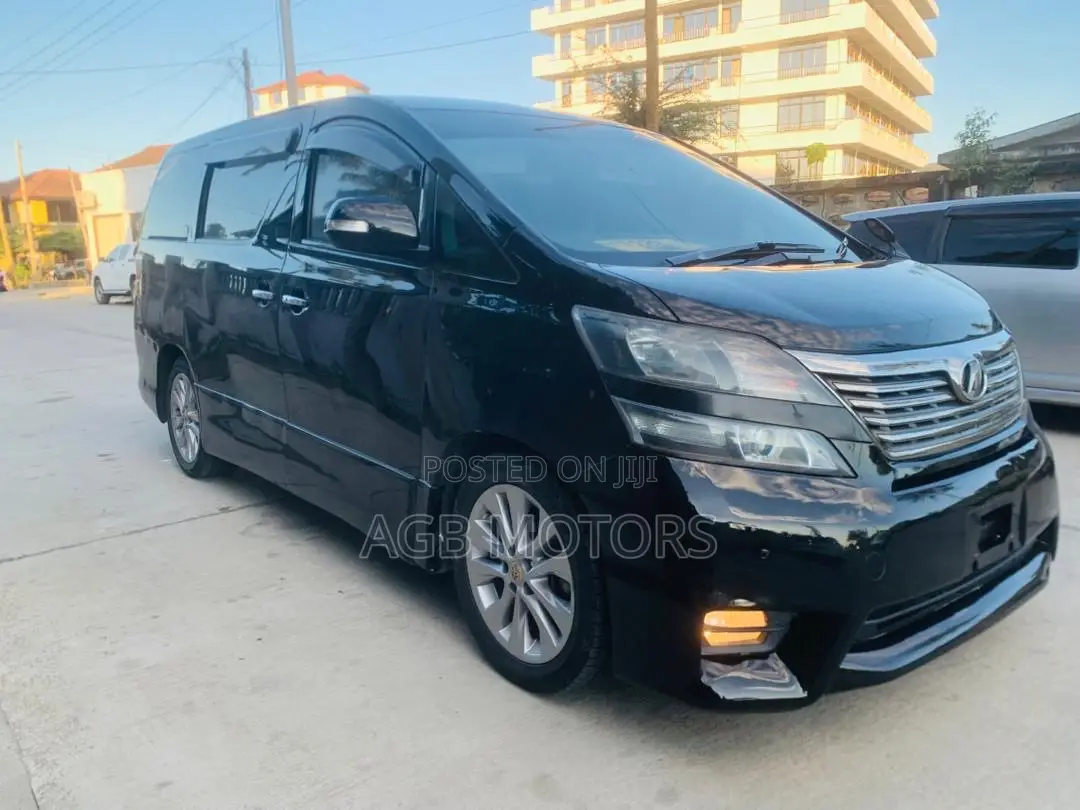 Toyota Vellfire 2009 Black