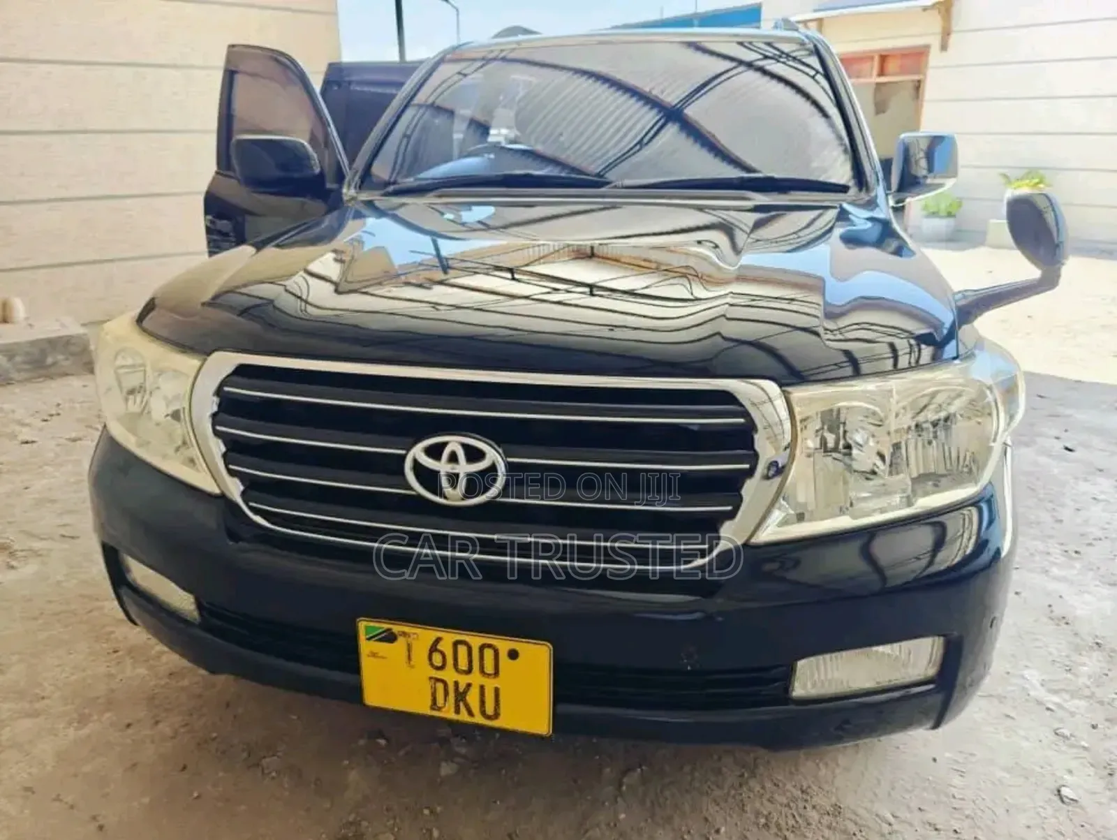 Toyota Land Cruiser 4.6 V8 ZX 2011 Black