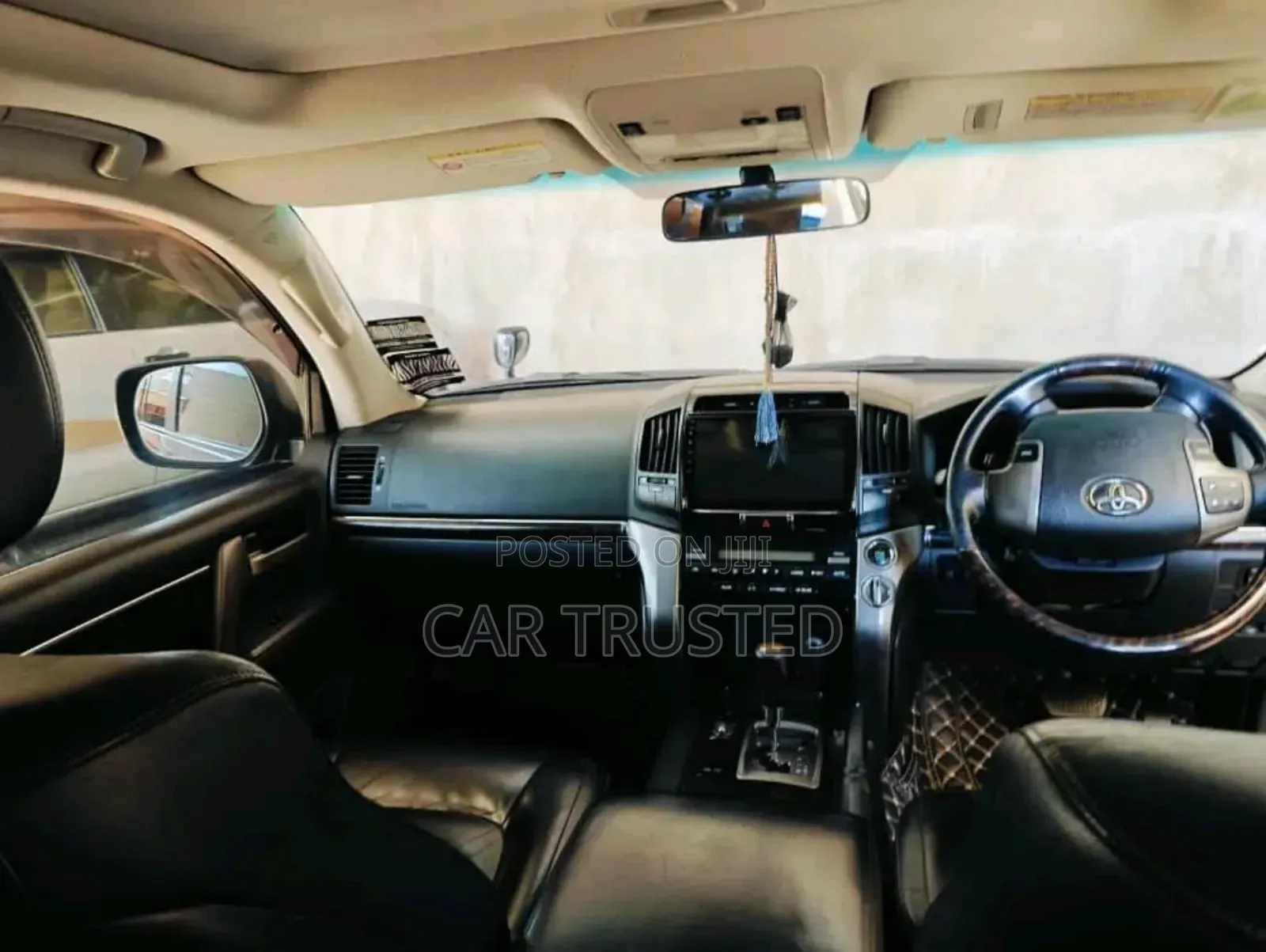 Toyota Land Cruiser 4.6 V8 ZX 2011 Black