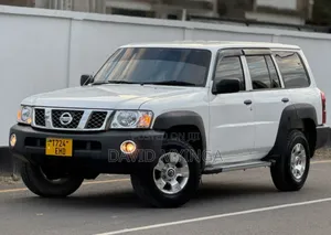 Nissan Patrol 2007 Pearl